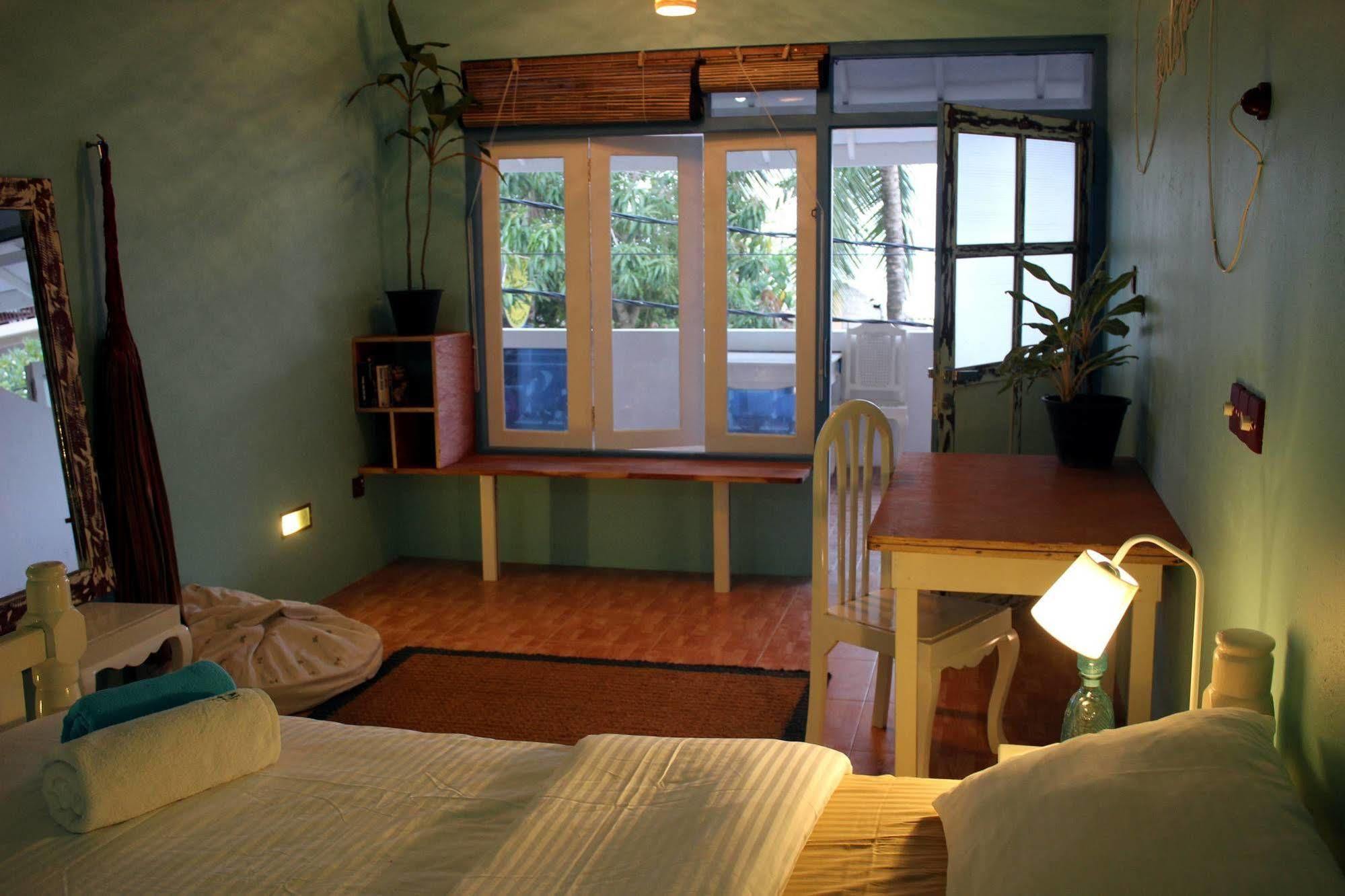Bedspace Beach Unawatuna Exterior foto
